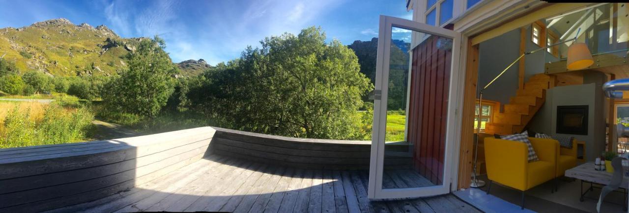 Lofoten Fjord Lodge Saupstad  Buitenkant foto
