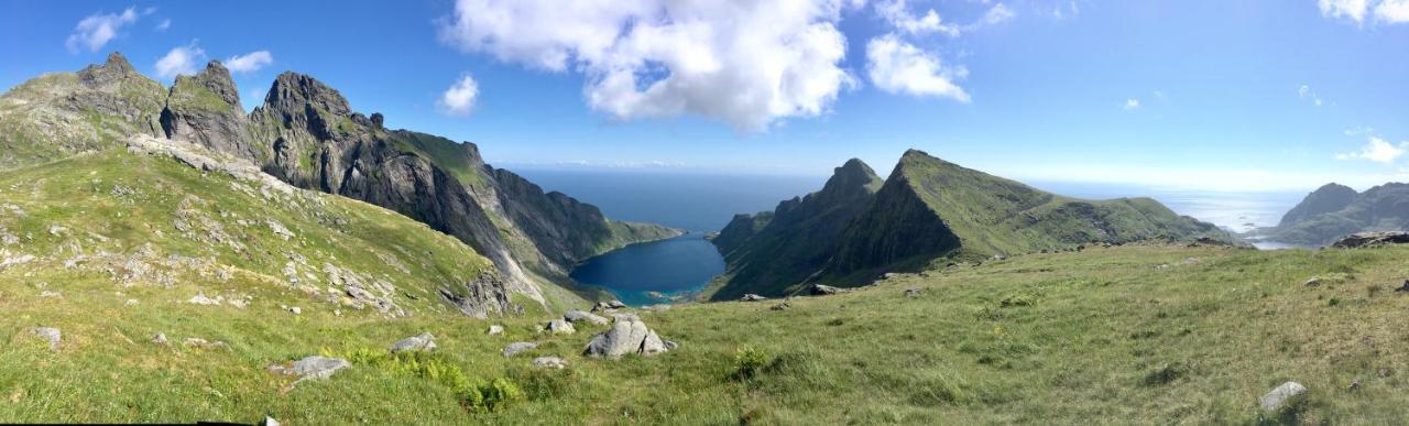 Lofoten Fjord Lodge Saupstad  Buitenkant foto