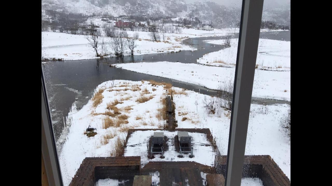 Lofoten Fjord Lodge Saupstad  Buitenkant foto