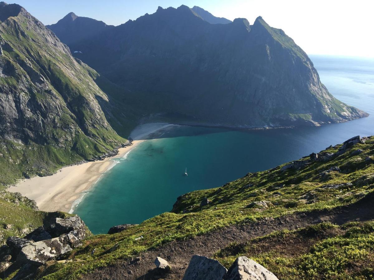 Lofoten Fjord Lodge Saupstad  Buitenkant foto