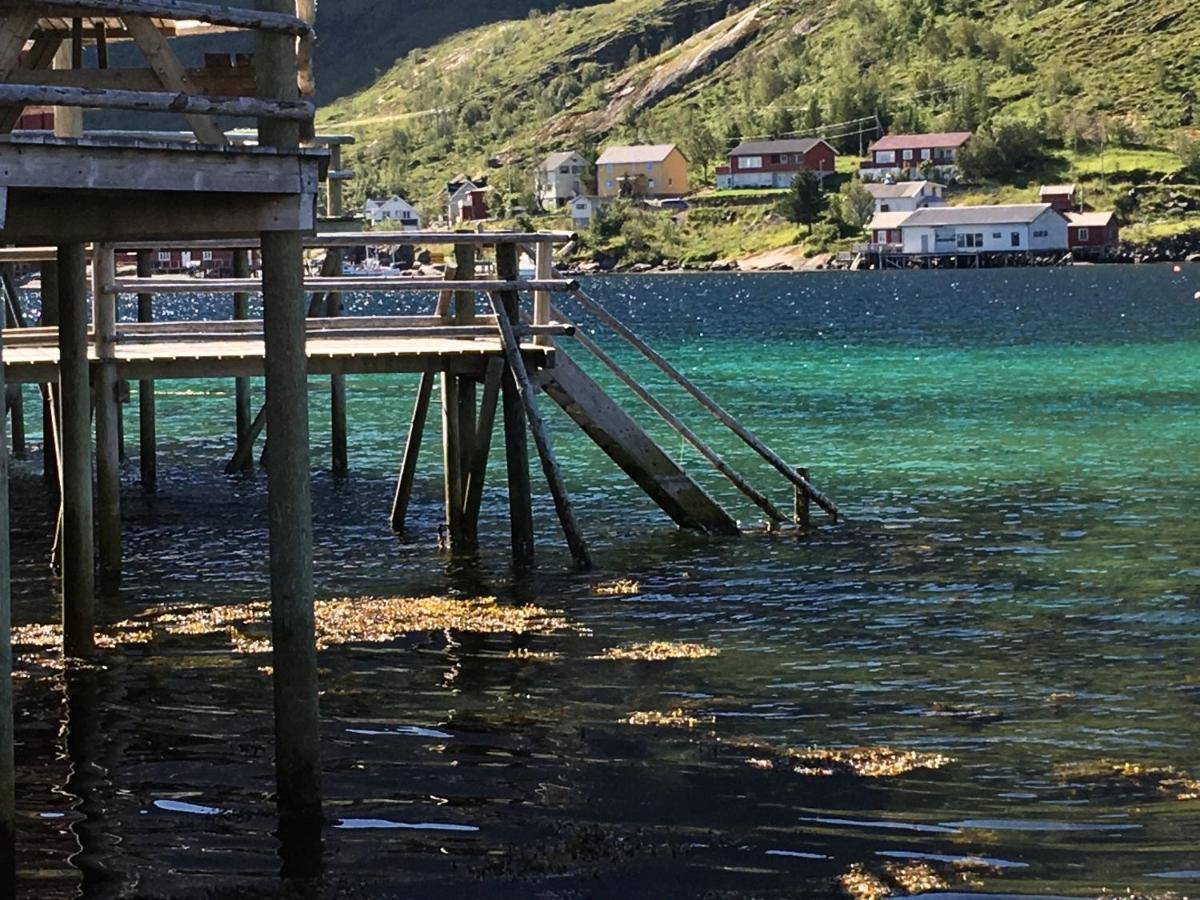 Lofoten Fjord Lodge Saupstad  Buitenkant foto