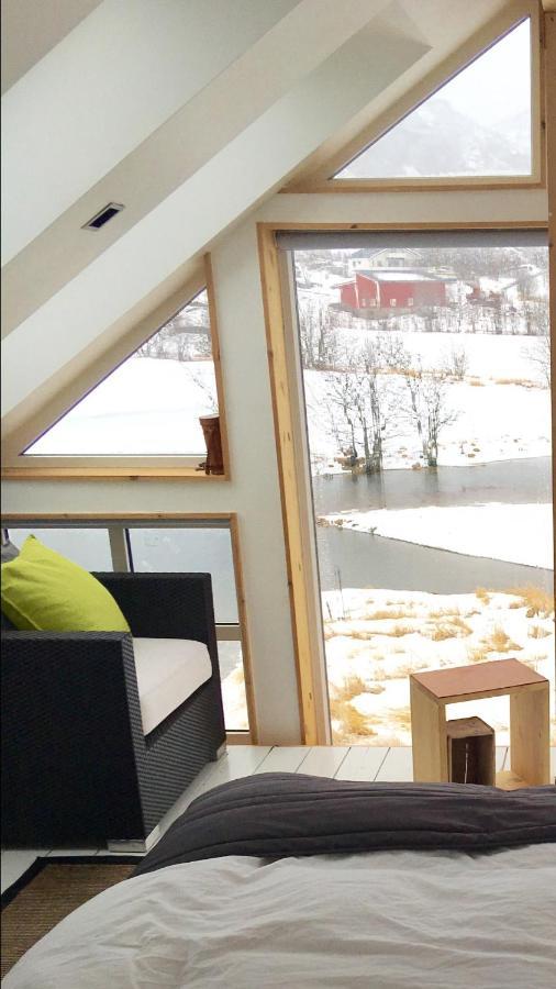 Lofoten Fjord Lodge Saupstad  Buitenkant foto