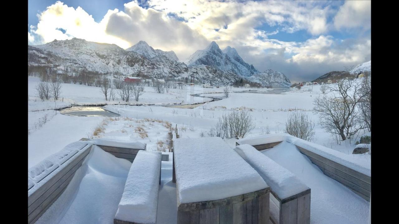 Lofoten Fjord Lodge Saupstad  Buitenkant foto